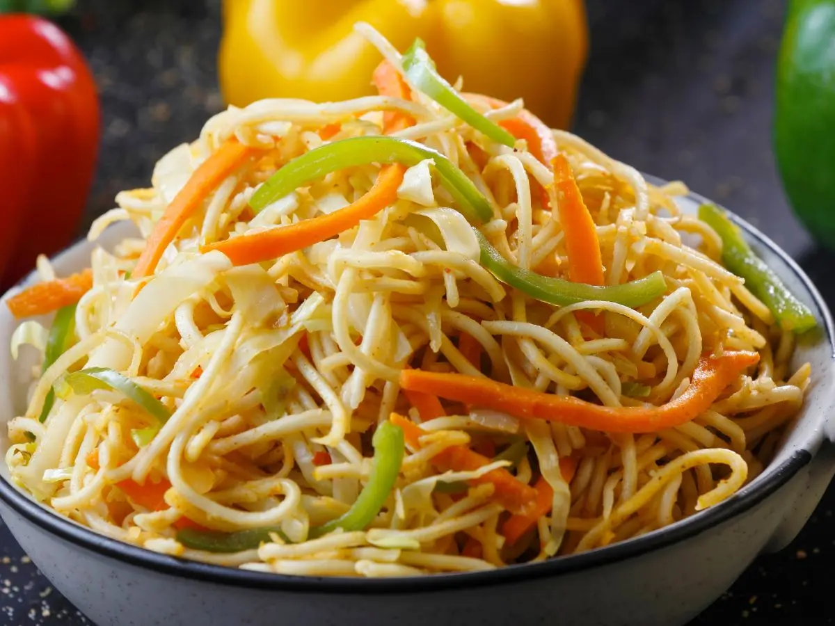 Hakka Noodles